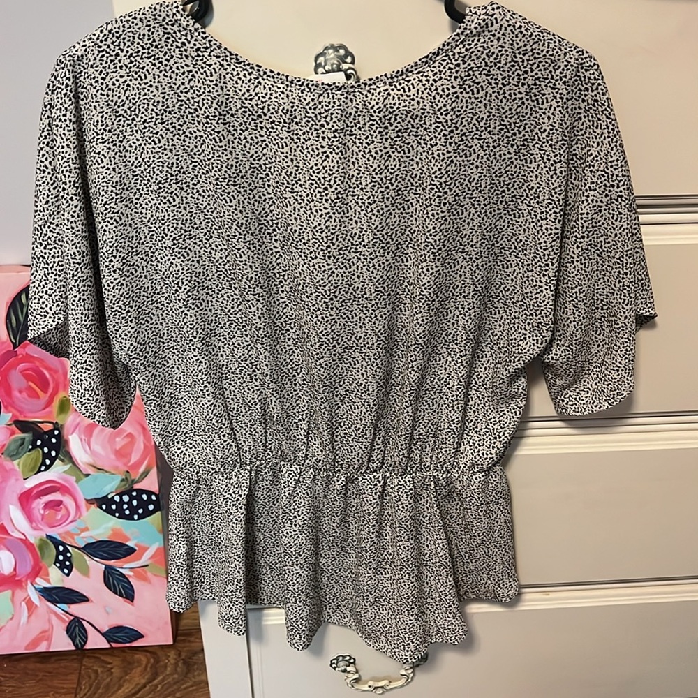 Blouse! - Picture 7 of 7